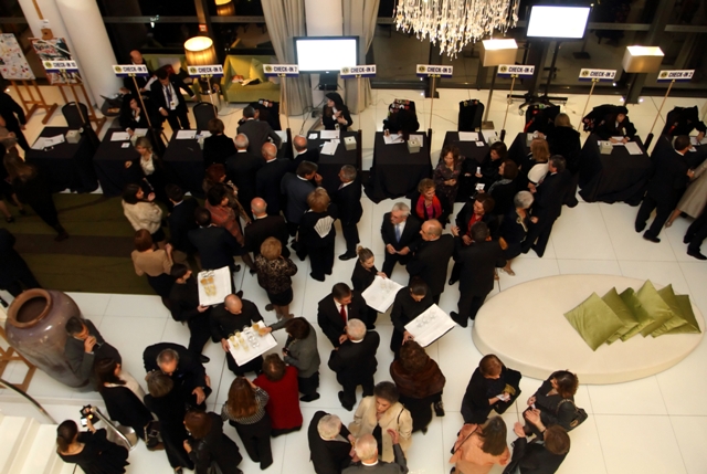 Thumbnail da galeria Jantar Lions